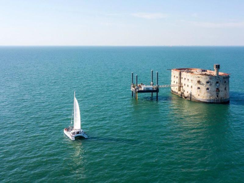 Camping Officiel Siblu Mer Et Soleil Hotell Saint-Georges-d'Oleron Exteriör bild