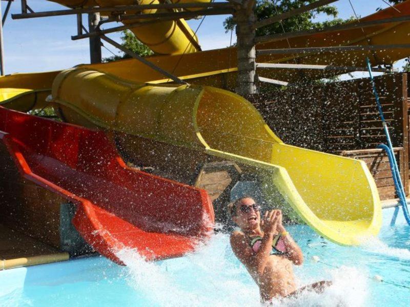 Camping Officiel Siblu Mer Et Soleil Hotell Saint-Georges-d'Oleron Exteriör bild